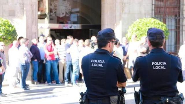 Policías Locales durante una de las protestas que protagonizaron el pasado año.