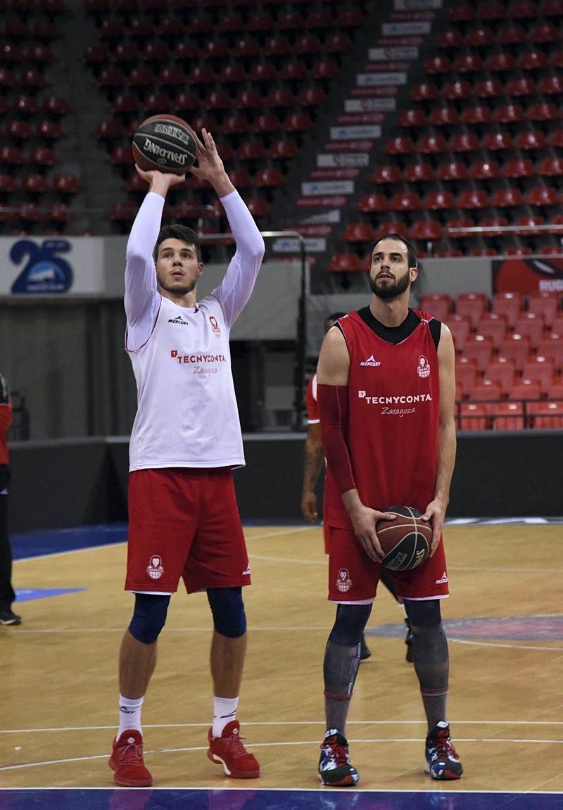 Entrenamiento a puerta abierta del Tecnyconta Zaragoza