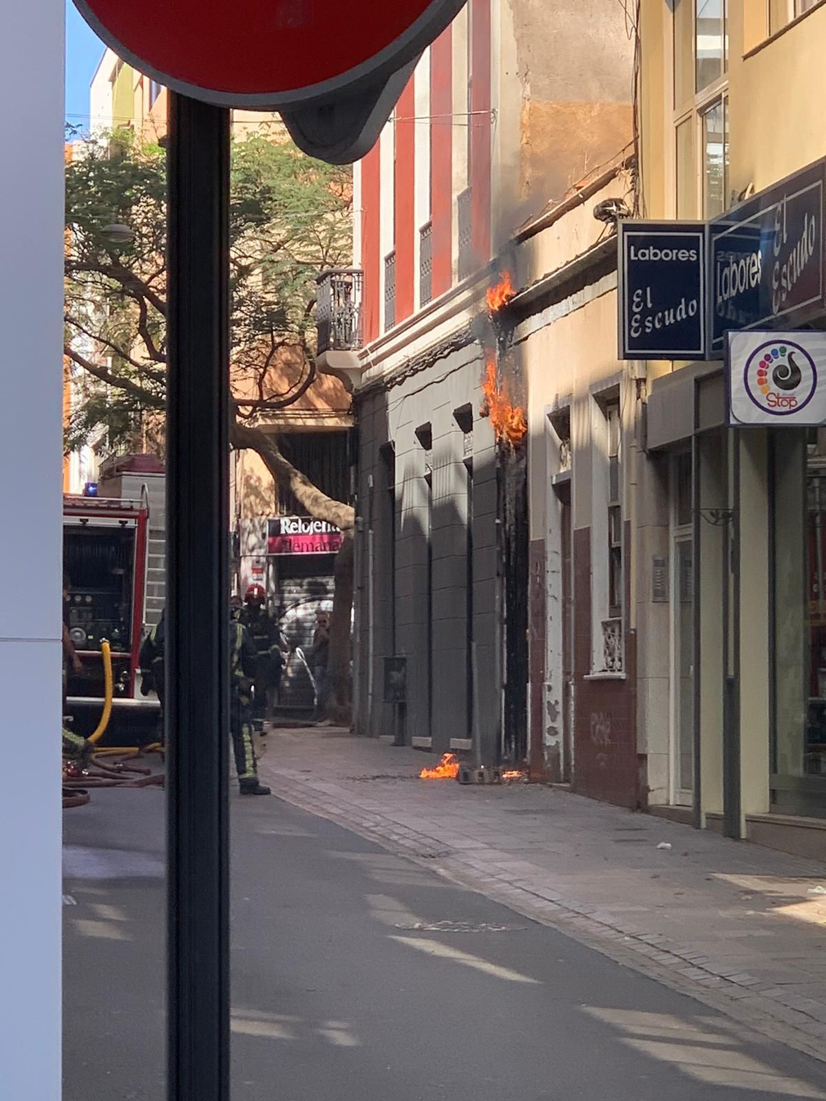 Incendio en la calle Primo de Rivera