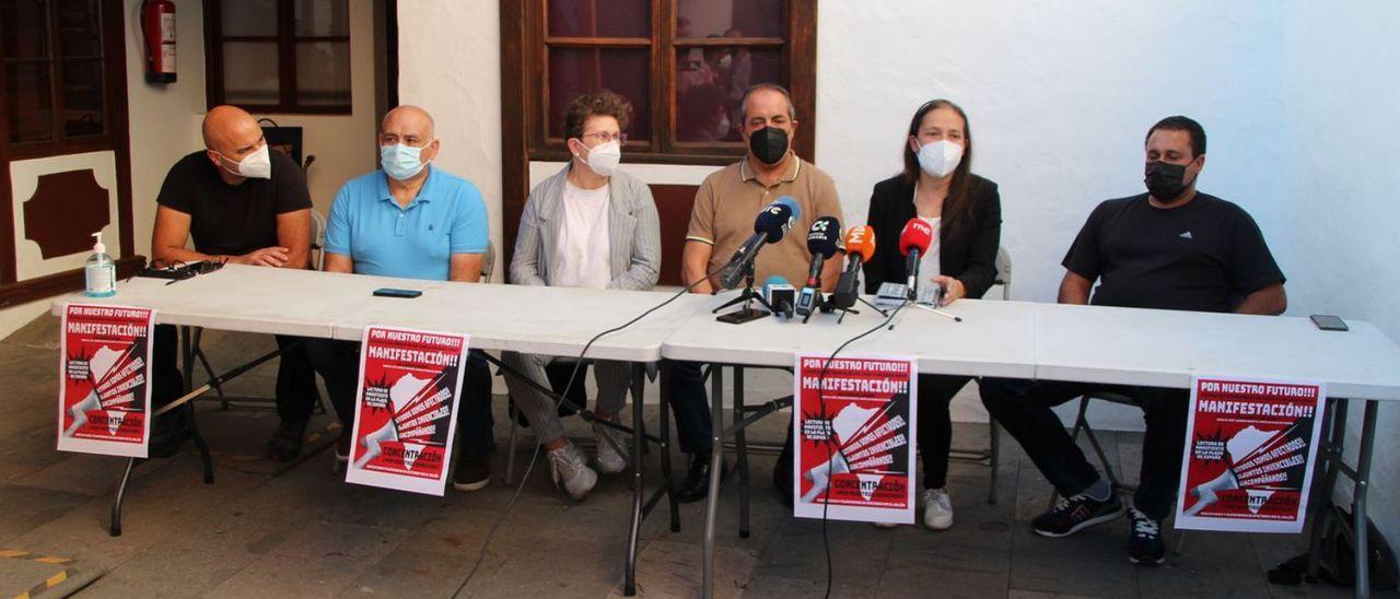 Los portavoces asociativos durante la rueda de prensa.