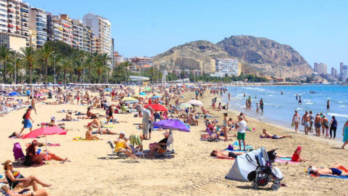 Los dos destinos turísticos que el 'Daily Mail' recomienda no visitar en España