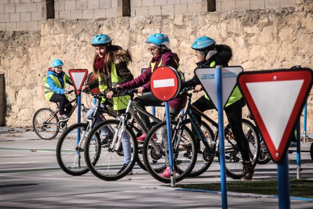 Un simulacro muy real para público escolar de Alcoy