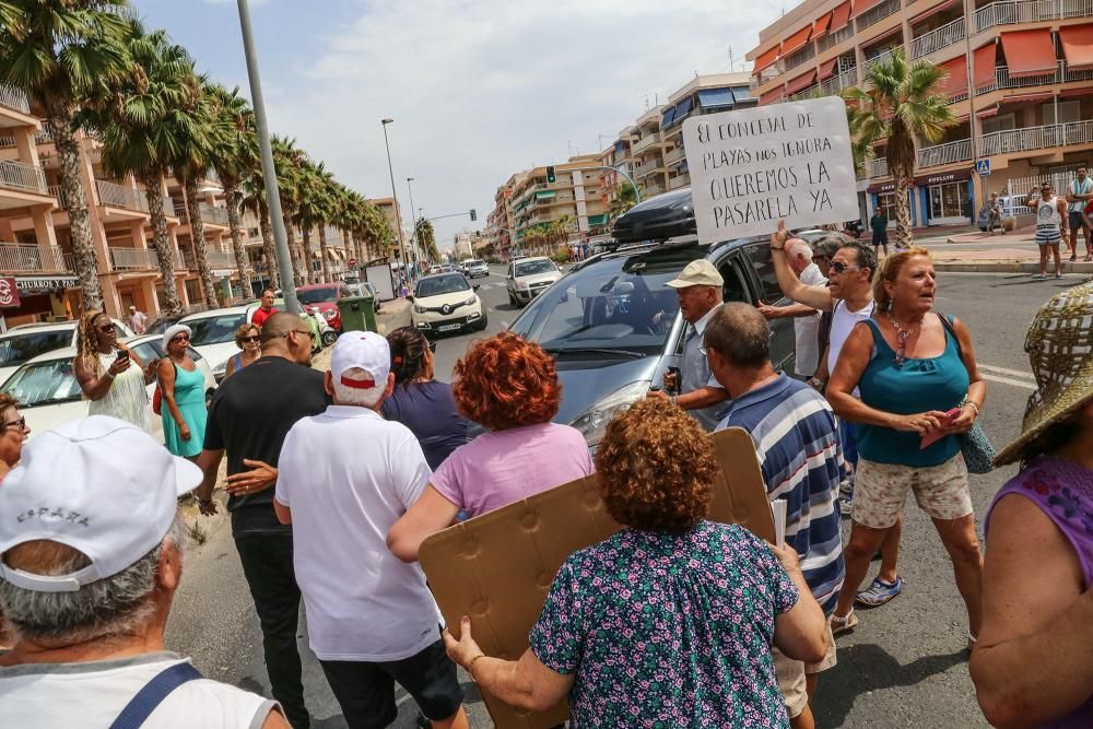 Protesta de los vecinos de San Roque