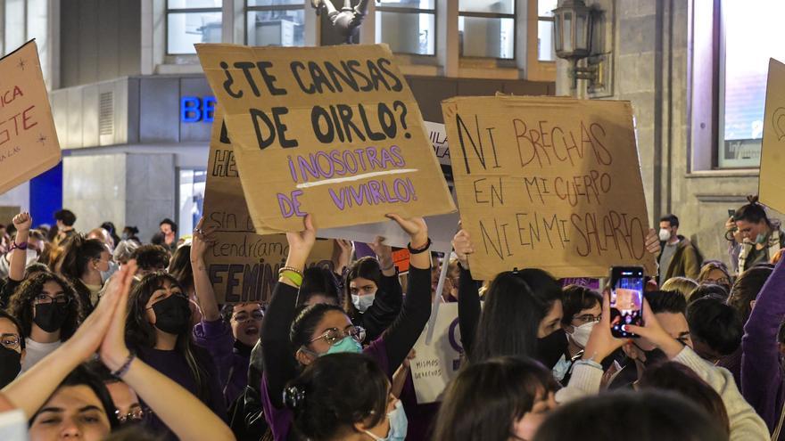 Canarias apoya la creación de comités de crisis por los crímenes machistas