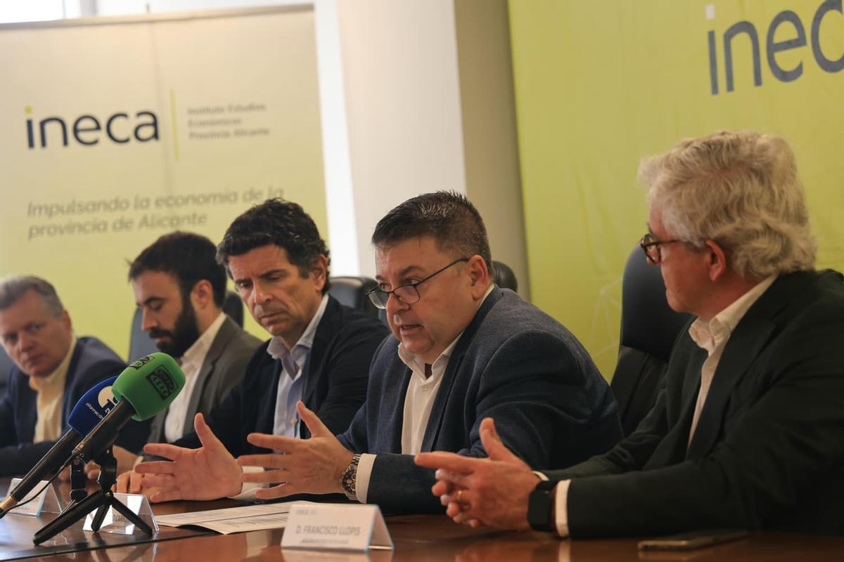 Carbó, durante su presentación.
