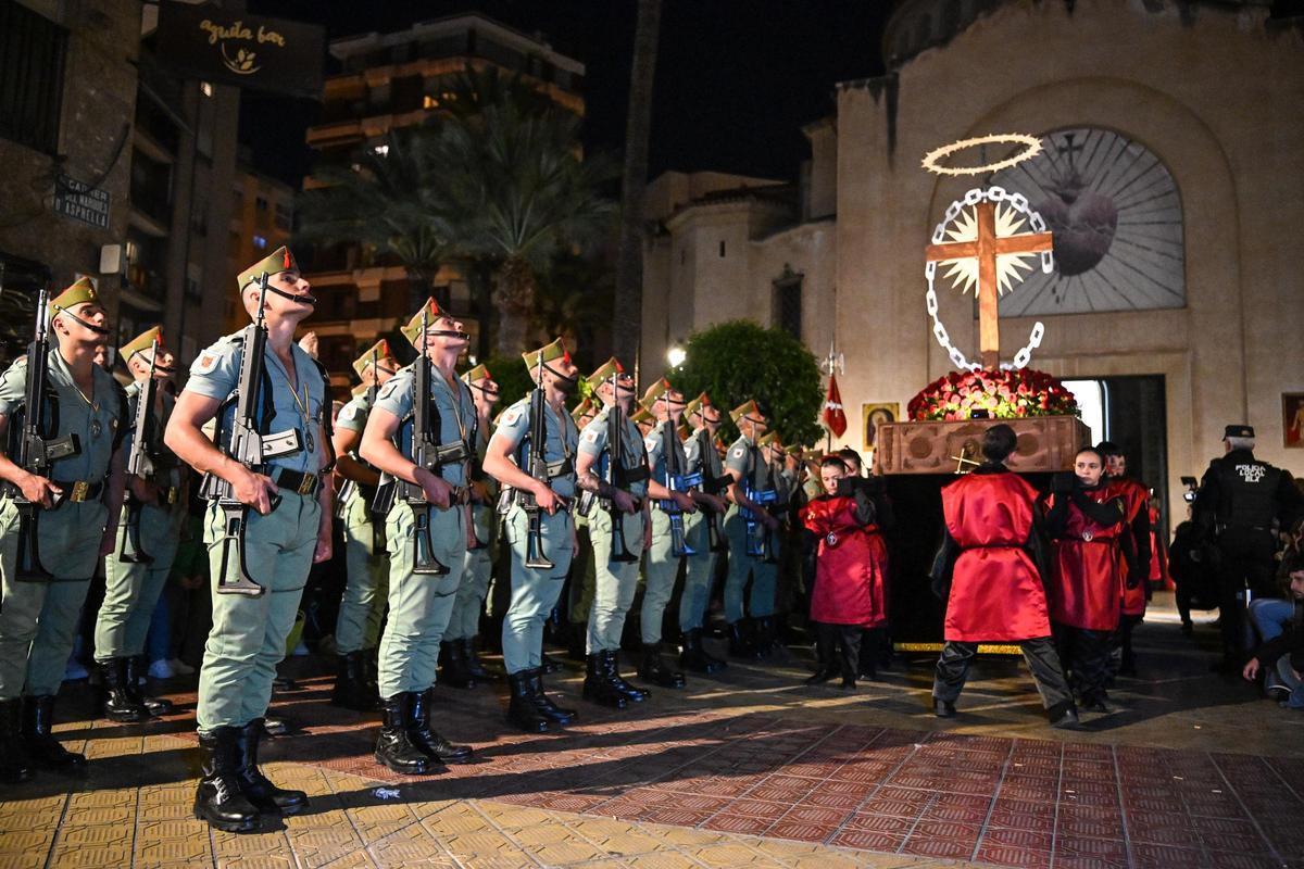 El trono infantil del Cristo del Perdón.