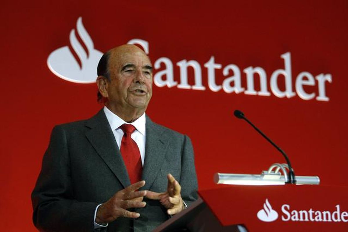 El president del Banc de Santander, Emilio Botín, el gener passat, en la presentació dels resultats del grup. El president del Banc de Santander, Emilio Botín, el gener passat, en la presentació dels resultats del grup.