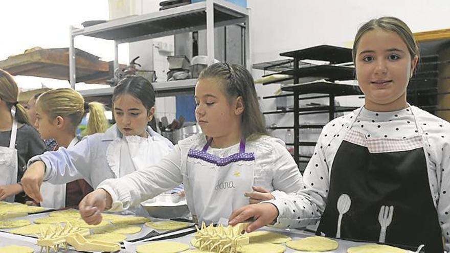 23.000 ‘coquetes’ endulzarán la antesala de la fiesta de Sant Antoni