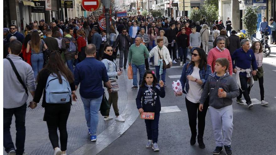 Chubascos dispersos y bajada de temperaturas en Fallas