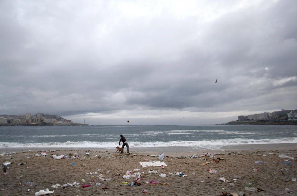 Así estaban las playas de A Coruña a la mañana sig