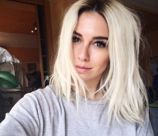 Blanca Suárez de rubia platino