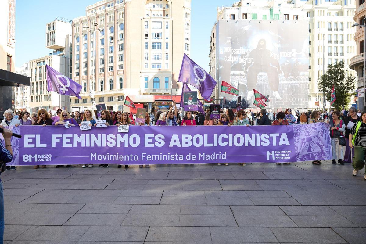 Masclisme amb veu de dona