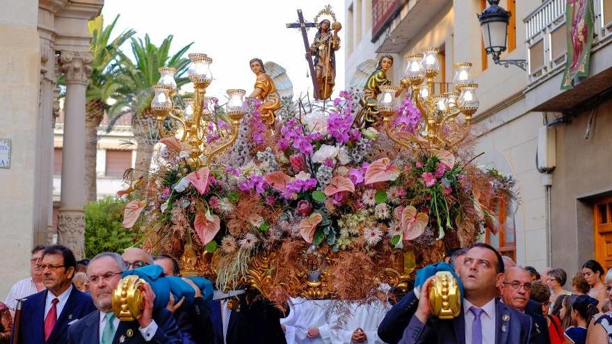 La patrona de Novelda sale en procesión