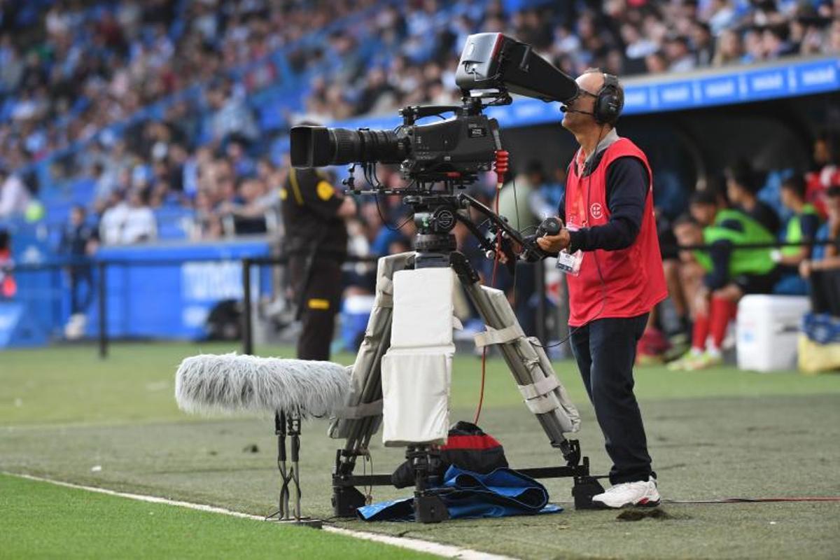 NUEVO CONTRATO DE TELEVISIÓN DE PRIMERA FEDERACIÓN La Federación adjudica la televisión de