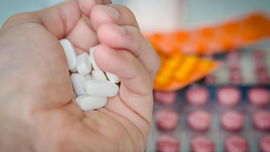 Un fallo en el etiquetado del fármaco omeprazol ha provocado problemas en 17 bebés.