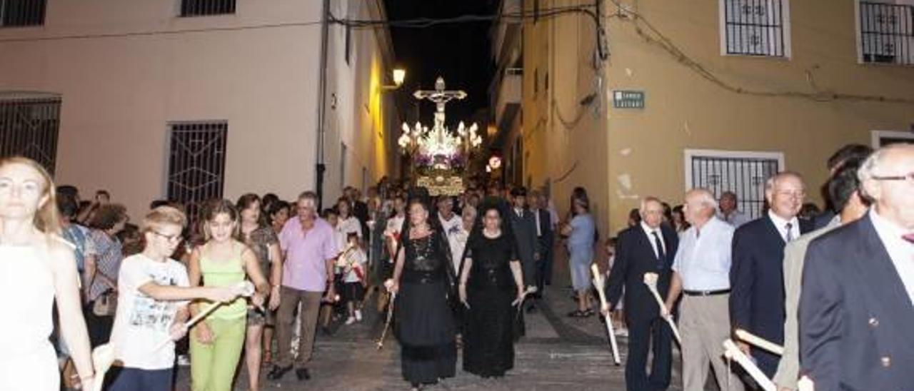 Tavernes mantiene la «baixà» en sábado pese a que las fiestas empiezan el jueves