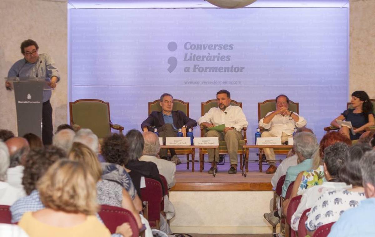 De izquierda a derecha, Rodríguez Rivero, Vidal-Folch, Vila-Sanjuán, Enrique y Amills.