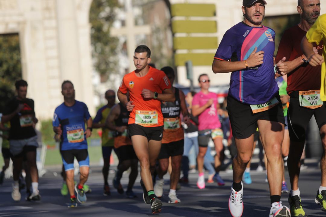 FOTOS | Búscate en el Medio Maratón Valencia 2021