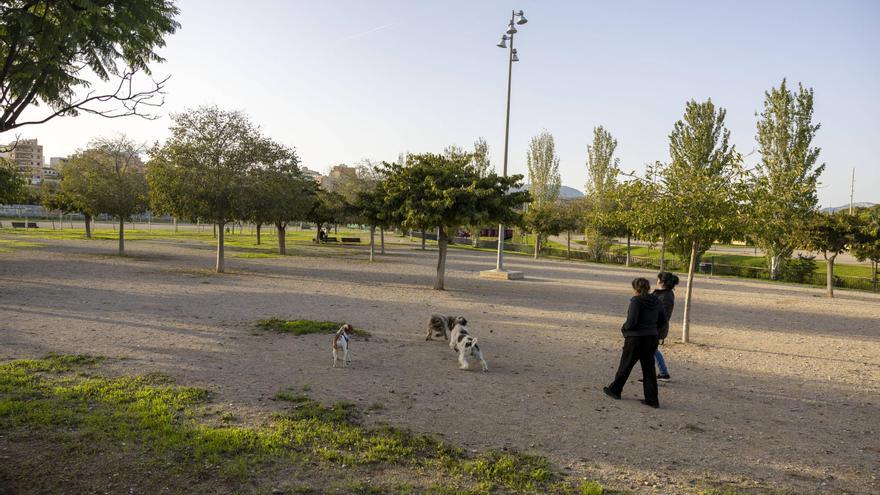 Los parques caninos de Sa Riera, Joan Coll y Krekovic, en imágenes.