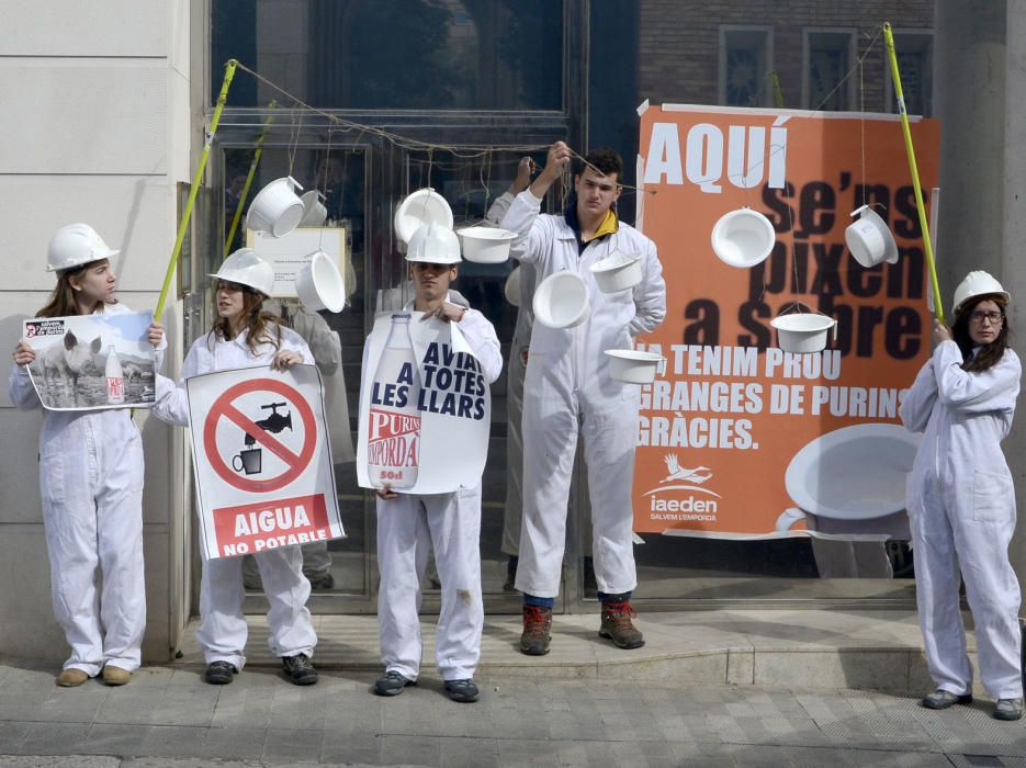 Protesta a Figueres per l'allau de noves macro-granges