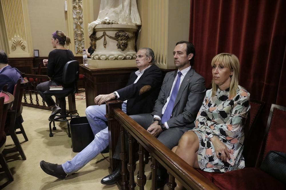 Segunda jornada del debate de la Comunidad en el Parlament