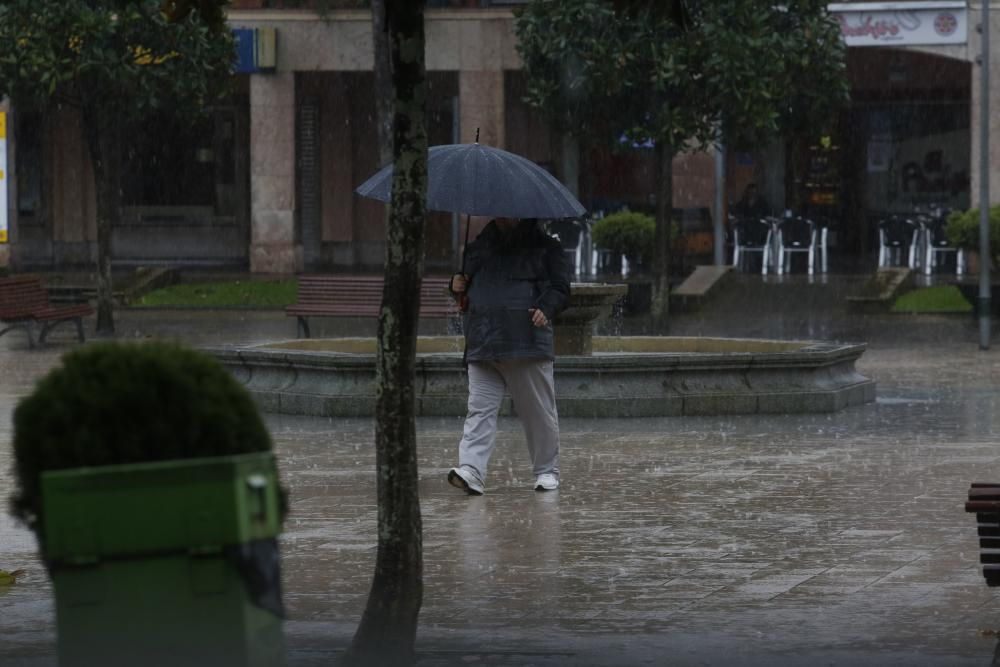 Los efectos del temporal "Ana" en Asturias