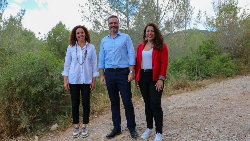 Catalina Cladera, José Hila y Angélica Pastor