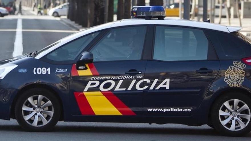 Un septuagenario detenido por acosar a las empleadas de un hotel en Alicante