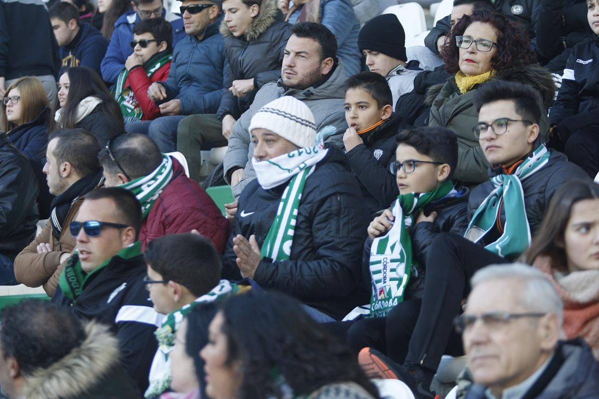 La afición blanquiverde en el Córdoba-Rayo Majadahonda