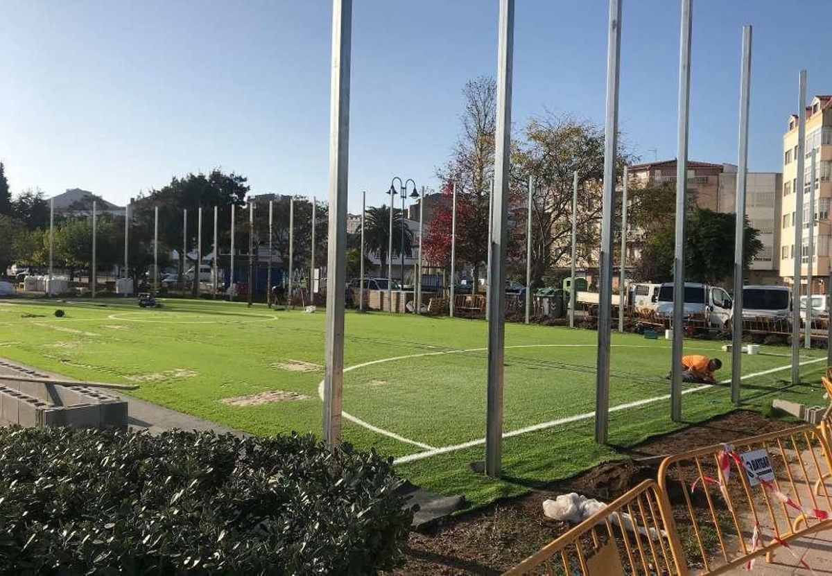 La zona deportiva de Confín puede estar terminada el martes