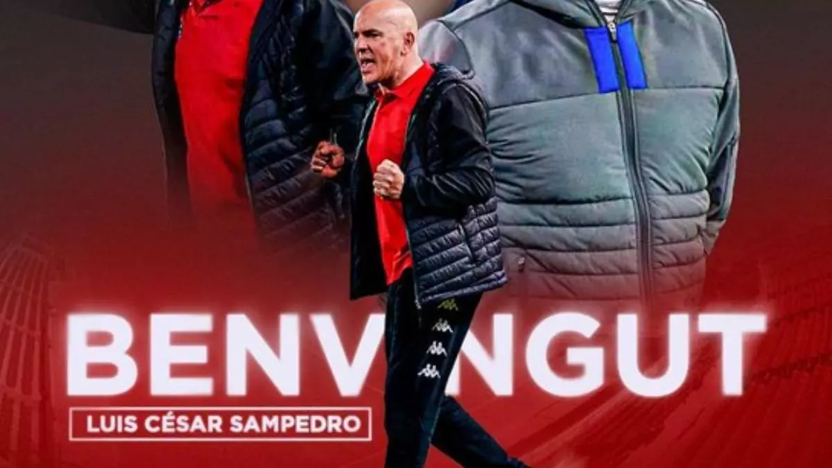 Luis C谷sar regresa al N角stic