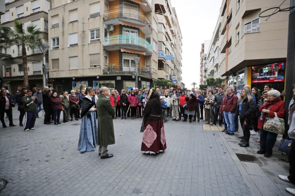 Ars Creatio rememoró este fin de semana con un recorrido teatralizado por Torrevieja el 190 aniversario del terremoto que asoló la comarca de la Vega Baja el 21 de marzo de 1829. Horas después de la r