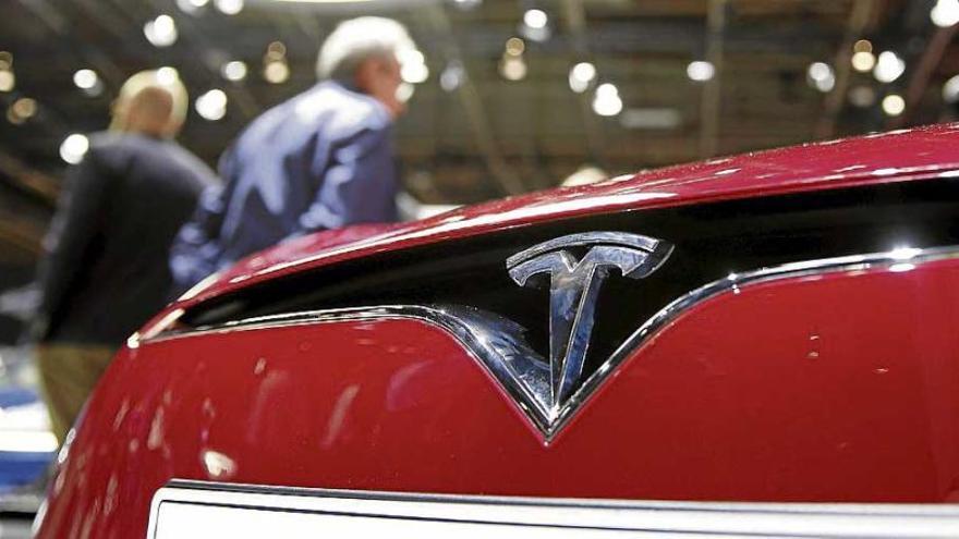 Tesla planea tener 100 puntos de carga este año