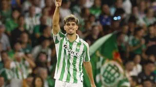 Un Abde inspirado revolucionó la primera parte y encarriló el pase del Betis en la Conference League