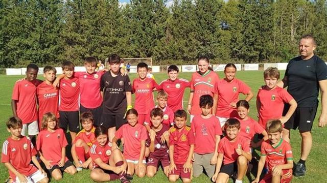 La categoría infantil lo dio todo en el campo.