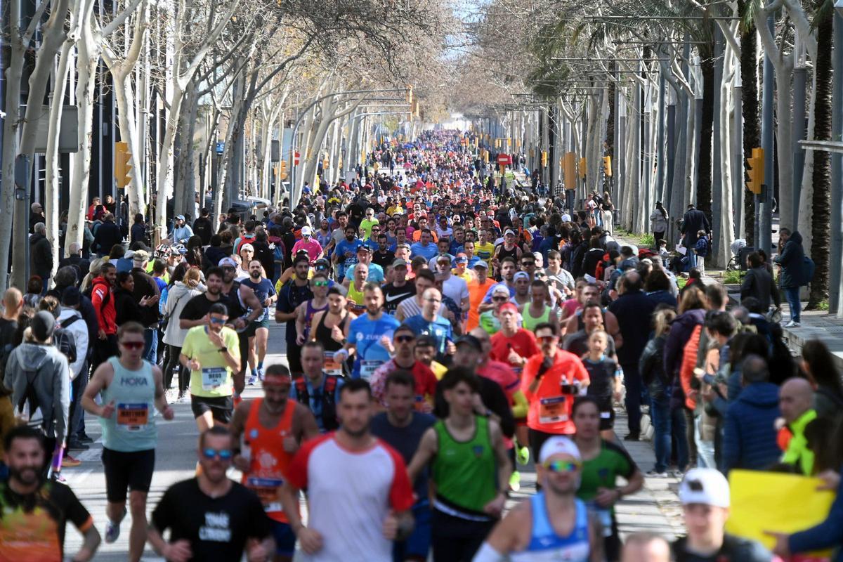 ¿Has participado en la Marató de Barcelona 2024? ¡Búscate en las fotos¡