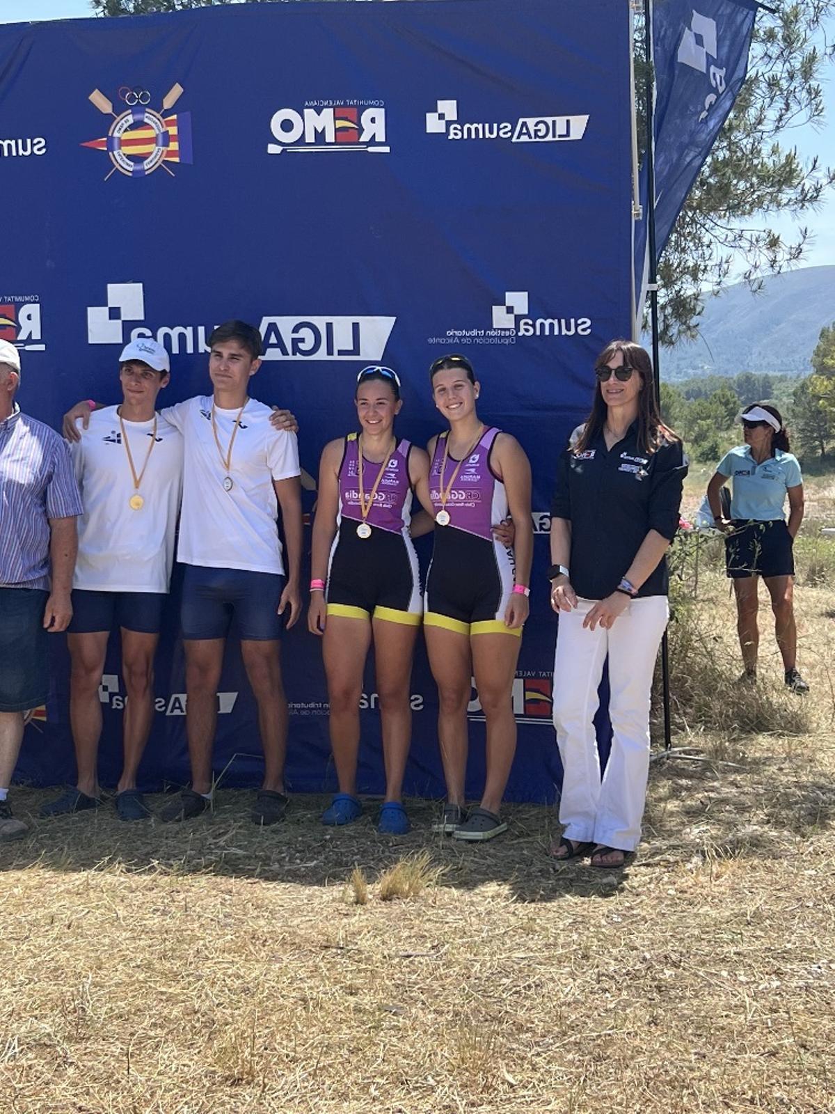Las campeonas Albanell y Miñana, en el podio