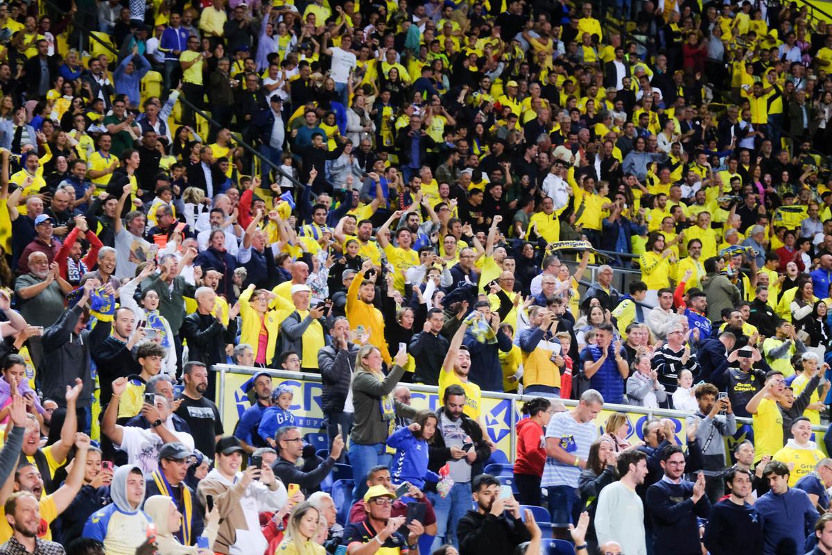 Grada de Tribuna, en noviembre del 2023, durante la última victoria de la UD ante el Atlético.