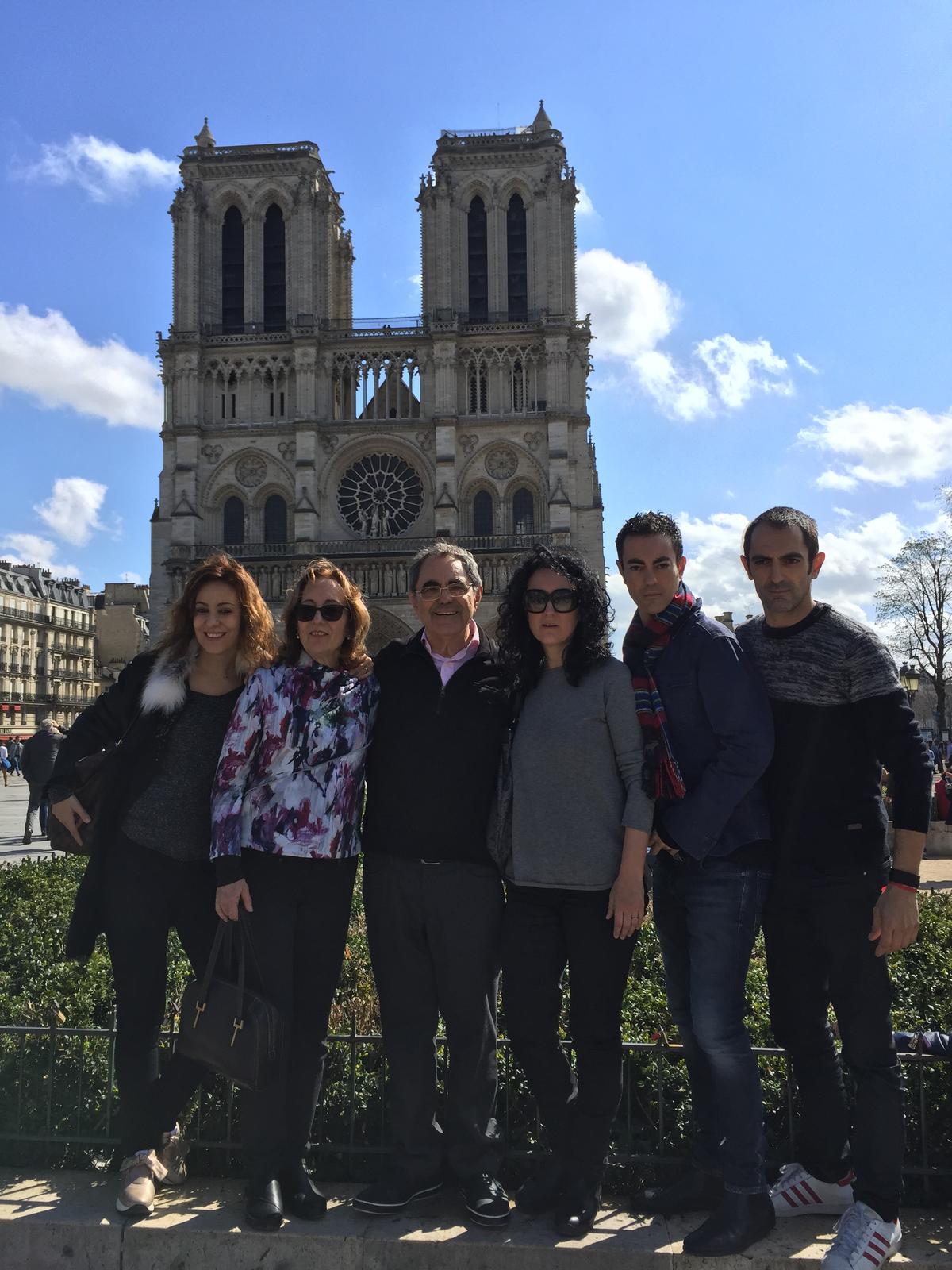 Gabriel Janer Manila y Alícia Mulet Alomar, con sus hijos Maria de la Pau, Maria del Mar, Tomeu y Pere