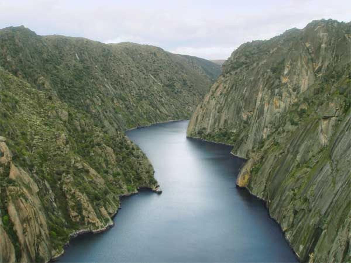 Pasear por los cañones del Duero