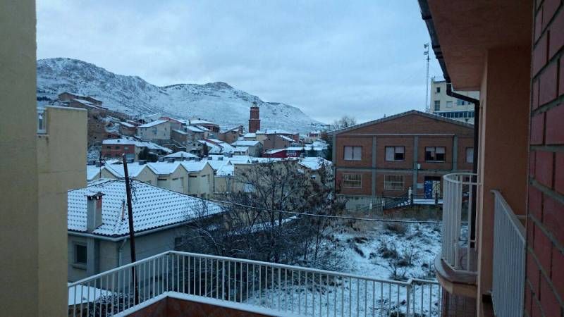 Fotogalería: Un manto blanco cubre gran parte de Aragón