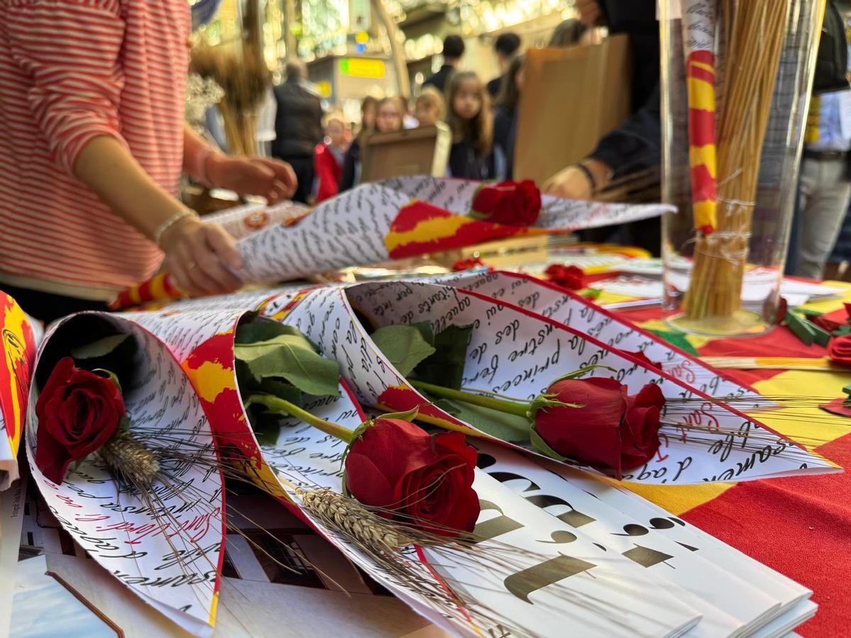 Diada de Sant Jordi en el centro de Sabadell