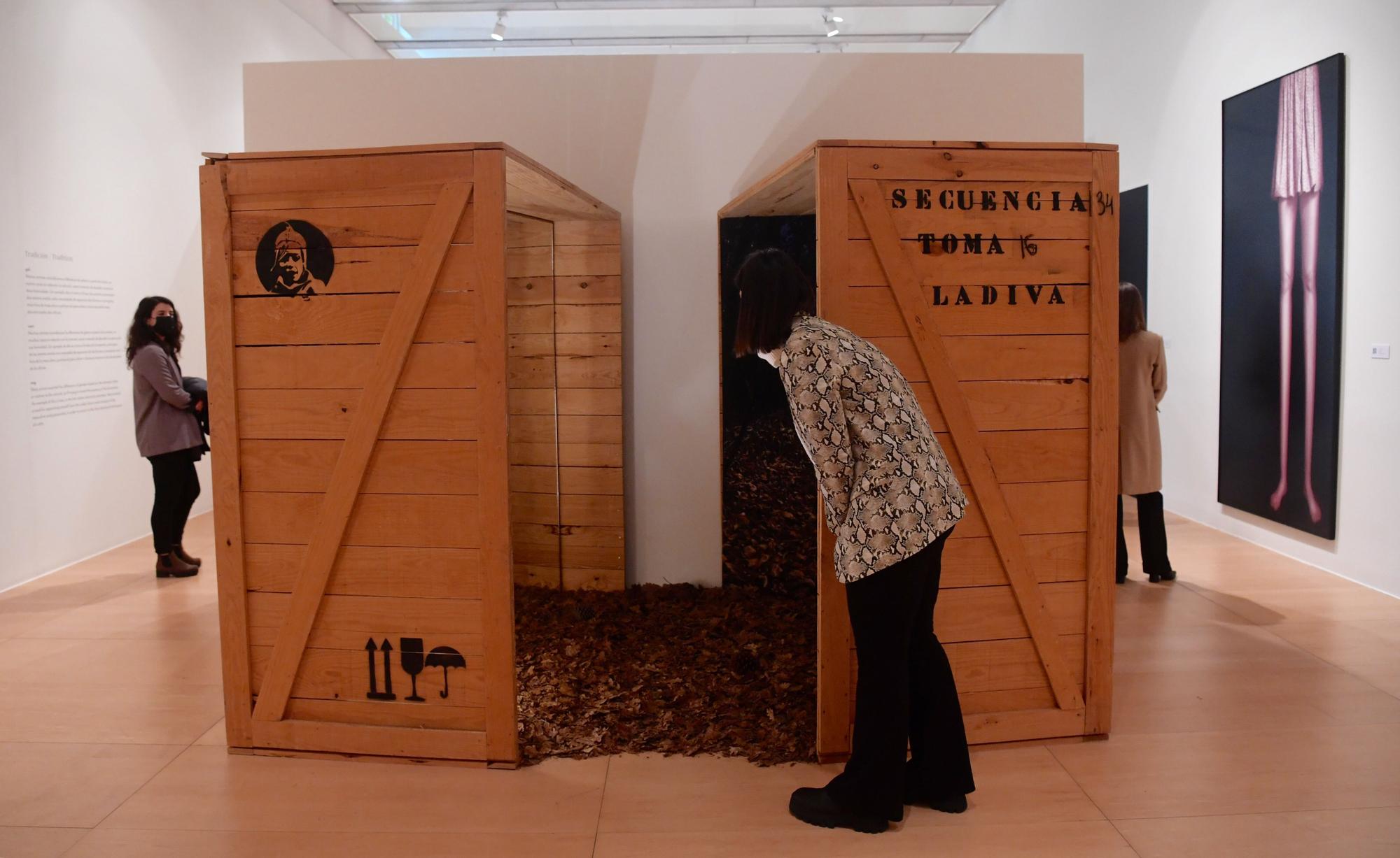 La exposicion 'Mirar de nuevo. La mujer contra el tiempo' llega a Afundación A Coruña