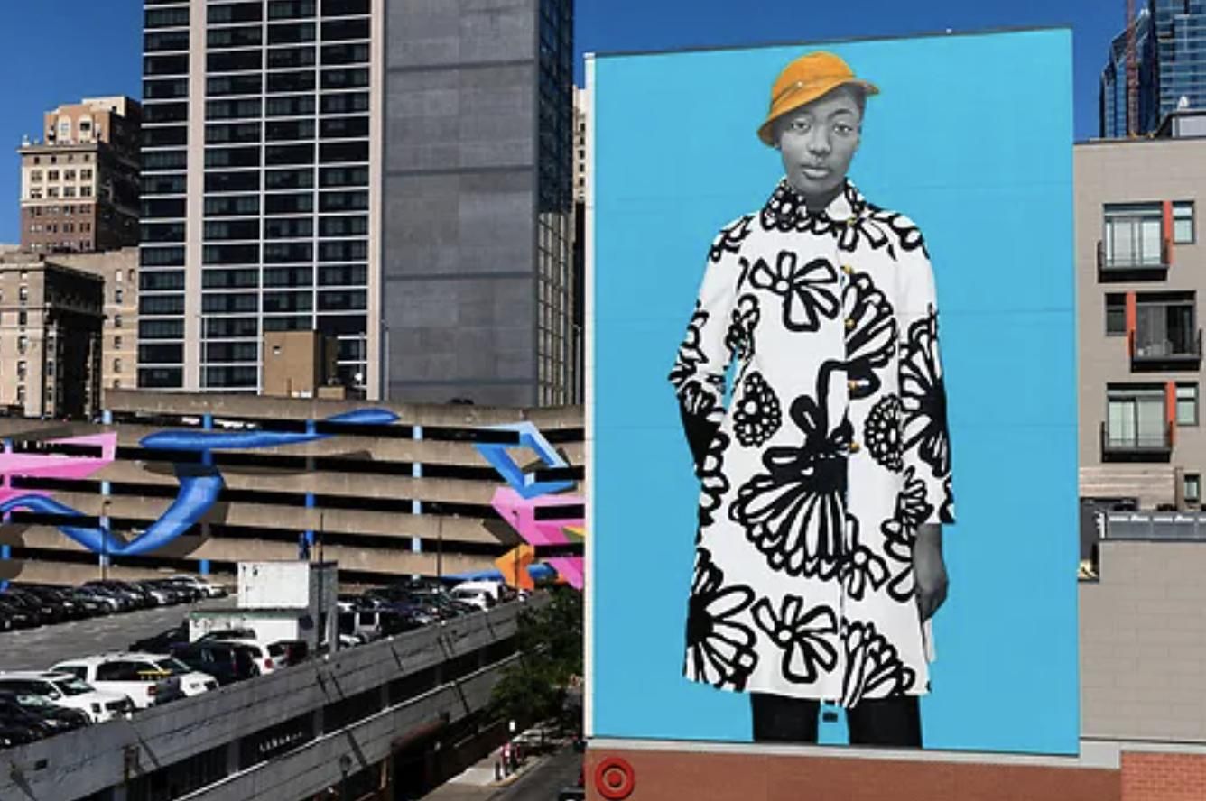 Este es el mural de la misma artista que ha inmortalizado a Michele Obama, entre otros hitos