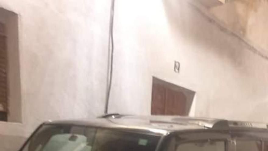 La Policía Local de Badajoz ya usa cepos en coches mal estacionados en el  Casco Antiguo - Badajoz - COPE