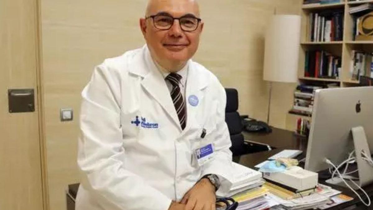 Entrevista con el oncólogo Josep Tabernero, en el Hospital Vall d'Hebron. FOTO de RICARD CUGAT  Ricard Cugat