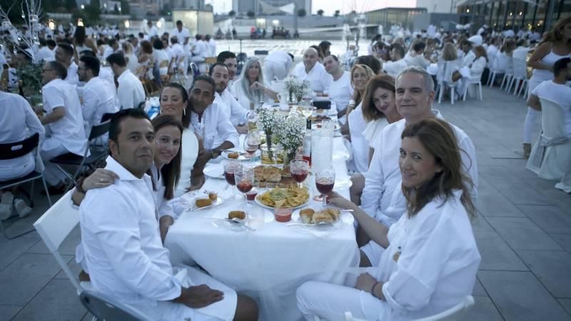 Fotogalería de la cena Noche en Blanco