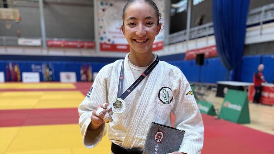 Debut internacional de Dina Hamri, judoka de Ibiza, en el Europeo de Roma