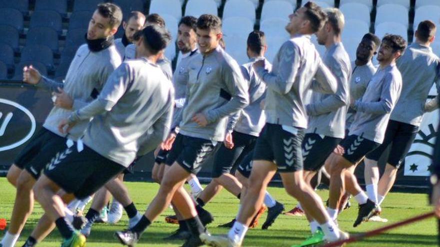 Jairo Cárcaba y Samu, novedades del Castellón para visitar al Barcelona B