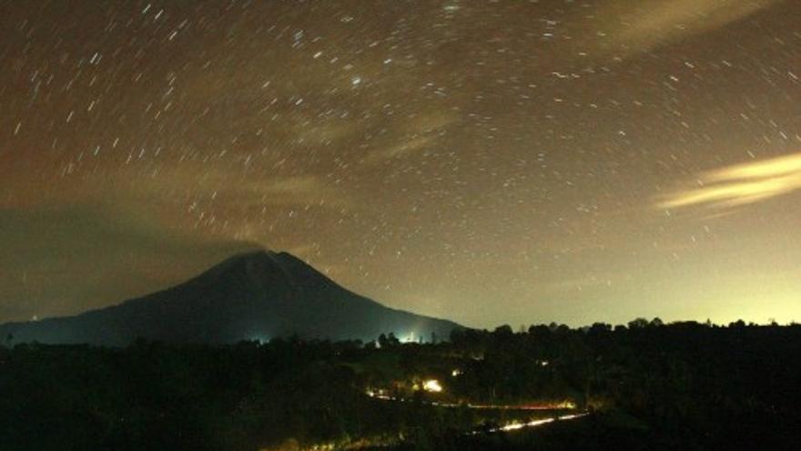 Erupción del volcán Sinabung, en Indonesia